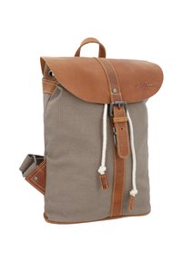 Canvas rygsæk med en brun læderklap, snørelukning og justerbar rem. Har en alsidig grå farve og forstærket syning.