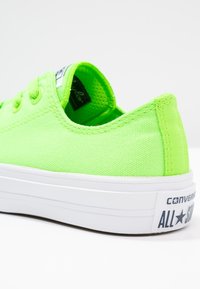Converse Sneakers - neon green