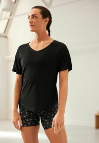 Next - SHORT SLEEVE V-NECK - Osnovna majica kratkih rukava - ultimate black Minijatura 1