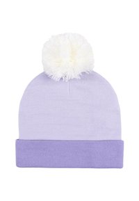 Berretto lavorato a maglia viola con un pompon bianco in cima e un risvolto in lavanda a coste. La texture morbida e la forma arrotondata offrono calore.