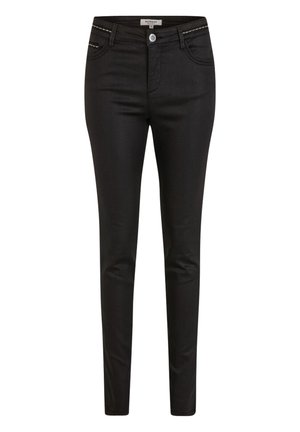 Jeans noirs à coupe ajustée, avec un tissu texturé, un design à cinq poches et des accents argentés sur les poches avant.