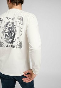 Lee TEE - REGULAR FIT - Long sleeved top - ecru