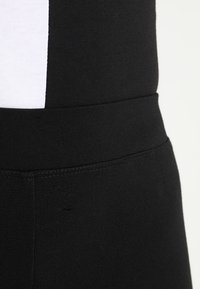 ONLY Kalhoty - black