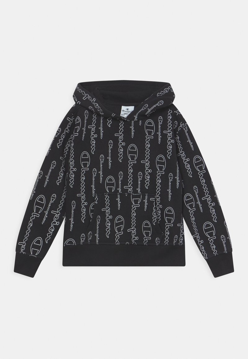 Sweat à capuche noir Champion avec logo et emblème blanc répétés partout, doté d'une poche kangourou à l'avant et de poignets et ourlet côtelés.