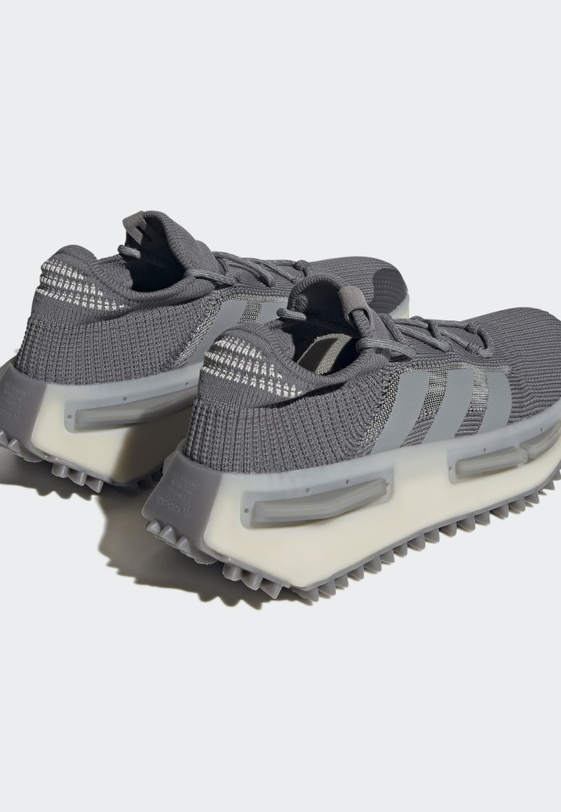 nmd s1 grey green