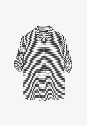 Polo cu mânecă scurtă, cu dungi alb-negru, având guler, sistem de închidere cu nasturi și mâneci cu tab-uri rulate. Textură netedă a țesăturii.