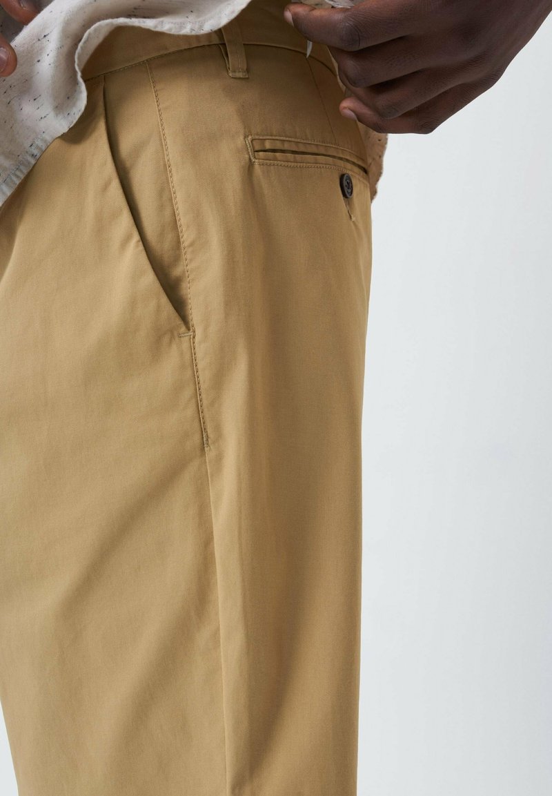 Herren Chino Shorts | Salsa REGULAR Shorts Yellow/gelb - ZN66759 Herren Chino Shorts | Salsa REGULAR Shorts Yellow/gelb - ZN66759
