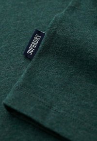 Superdry & Co ESSENTIAL LOGO - Top - buck green marl
