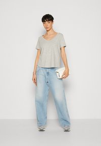 Anna Field Jednoduché tričko - mottled light grey/blue