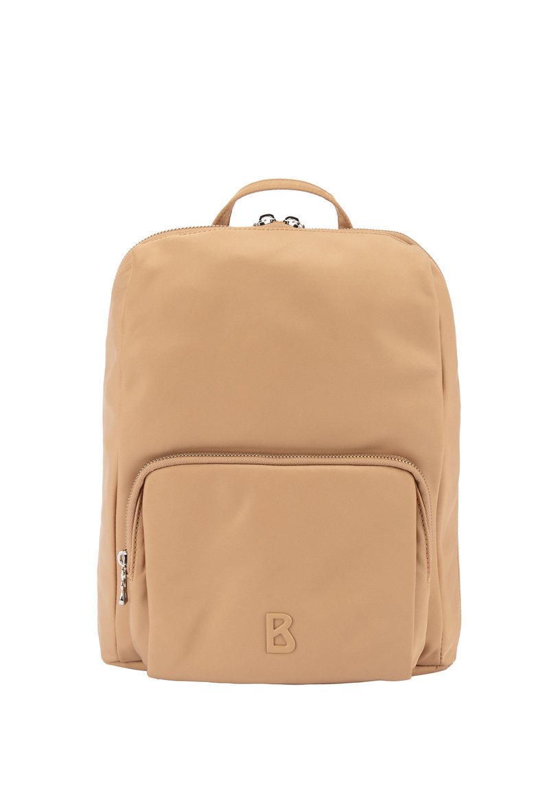 Bež nahrbtnik iz gladkega, trpežnega materiala. Ima zgornji ročaj, glavni predal z zadrgo in sprednji žep z logotipom.