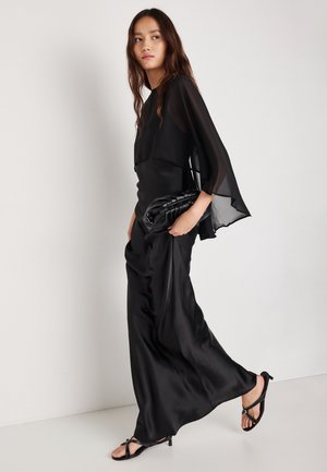 CAPE MAXI DRESS - Îmbrăcăminte de ocazie - black