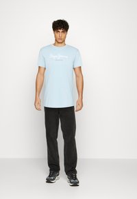 Pepe Jeans EGGO - T-shirt estampada - dazed blue