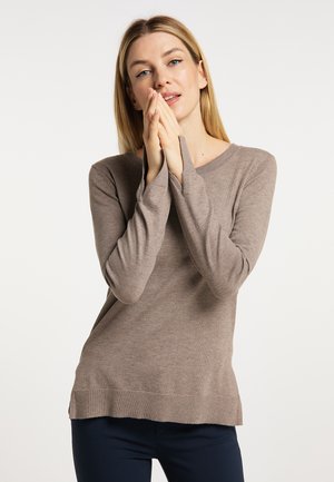 usha, - Sweter