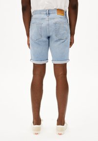 ARMEDANGELS NAAILO - Short en jean - tethys