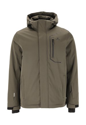 Olivenfarbene Jacke mit Kapuze, aus wasserdichtem Material. Mit einer Reißverschlusstasche auf der Brust und schwarzen Akzenten. Glatte Textur, isoliertes Design.