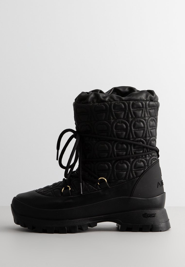 Botine cu platformă