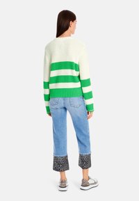 Marc Cain Strickpullover - dark apple green