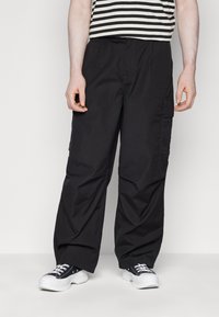 Carhartt WIP COLE PANT - Cargobukser - black rinsed