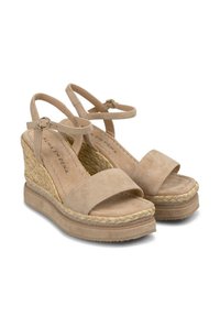 Beige Wildledersandaletten mit Keilabsatz und Knöchelriemen, jute-gewebte Zwischensohle und Gummisohle. Mit einem breiten Vorderband für Unterstützung.