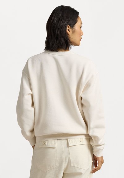Polo Ralph Lauren POLO BEAR FLEECE CREWNECK SWEATSHIRT - Sweatshirt - antique cream