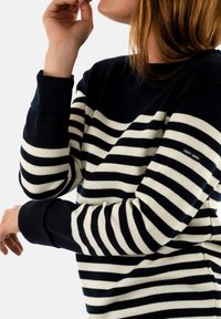 Saint James Maglione - bleu