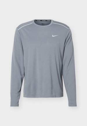 Nike Performance, MILER  - Μπλούζα με μακριά μανίκια - smoke grey