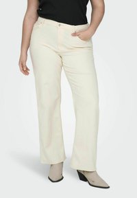 ONLY Carmakoma WILLY WIDE - Jeans straight leg - ecru
