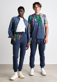 Carlo Colucci JOGGER UNISEX - Træningsbukser - navy