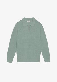 Selected, iceberg green