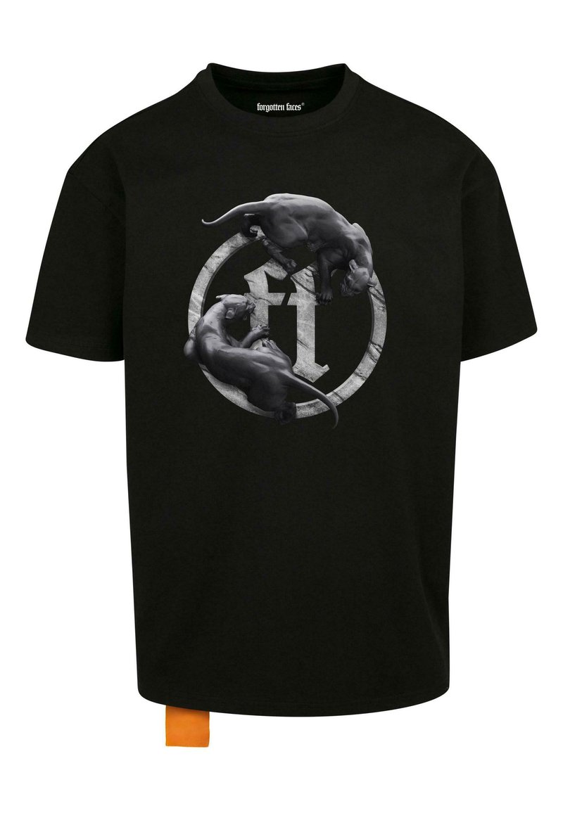 Mustast puuvillane T-särk, millel on graafika kahe stiliseeritud panteriga ringikujulise logo kohal, vasakus allnurgas oranž silt.