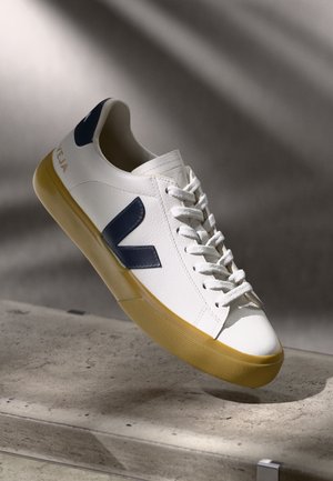 CAMPO - Zapatillas - white/nautico/natural