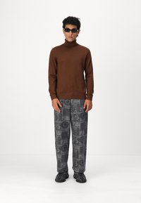 JOOP! DONTE - Strickpullover - rust/copper
