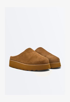 OYSHO, Hausschuh - brown