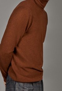 Massimo Dutti Maglione - brown