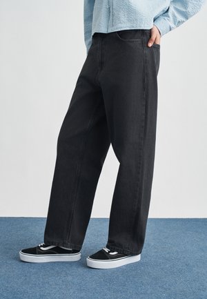BRANDON PANT - Vaqueros boyfriend - black  stone washed