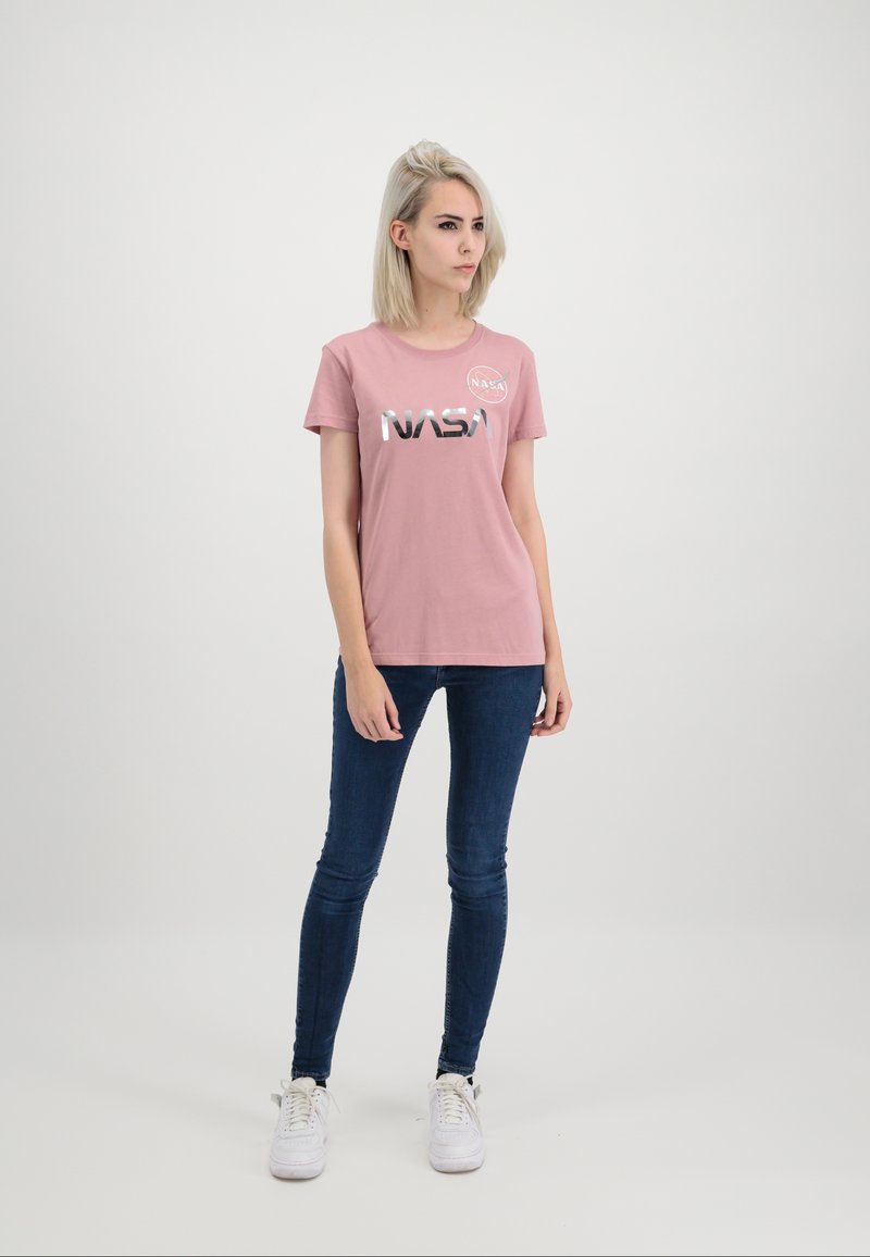 alpha industries T-shirt print donkerroze alpha industries T-shirt print donkerroze