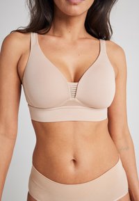 Jockey V-NECK - Topp - cream tan