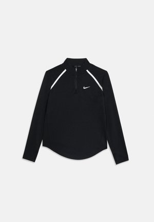 Top de sport noir à manches longues avec demi-fermeture éclair, bandes diagonales blanches sur les épaules et petit logo blanc Nike Swoosh sur la poitrine.