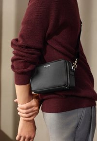 Le Tanneur EMILE - Borsa a tracolla - black