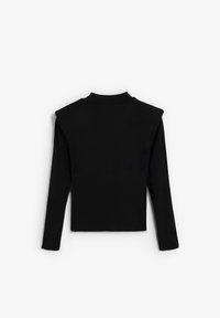 Musta uurrettu pitkähihainen paita, jossa on korkea kaulus ja muotoillut olkaimet, tyköistuva siluetti ja lyhyt malli.