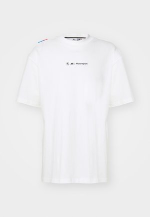 Hvit bomull T-skjorte med korte ermer, med en liten "BMW Motorsport" logo i svart, og fargede detaljer på skuldrene.