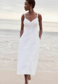 Next STRAPPY PETITE  - Maxikleid - ecru