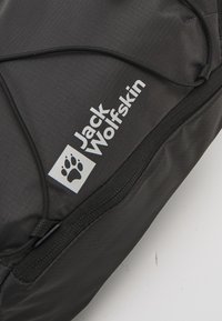 Thumbnail Image 6