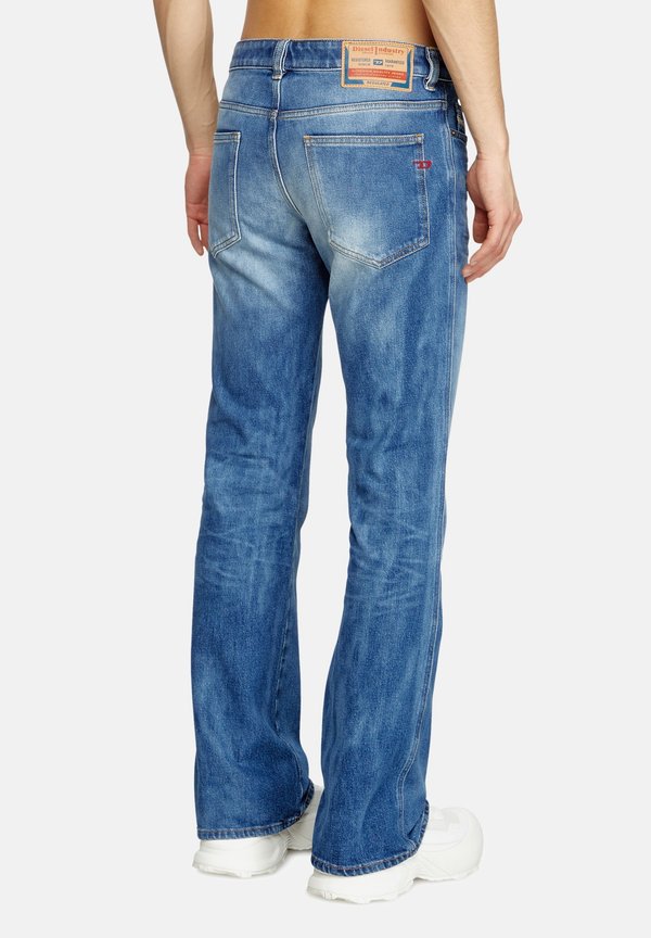 BUCK - Straight leg jeans4
