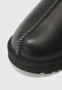 UGG TASMAN REGEN - Tresko - black