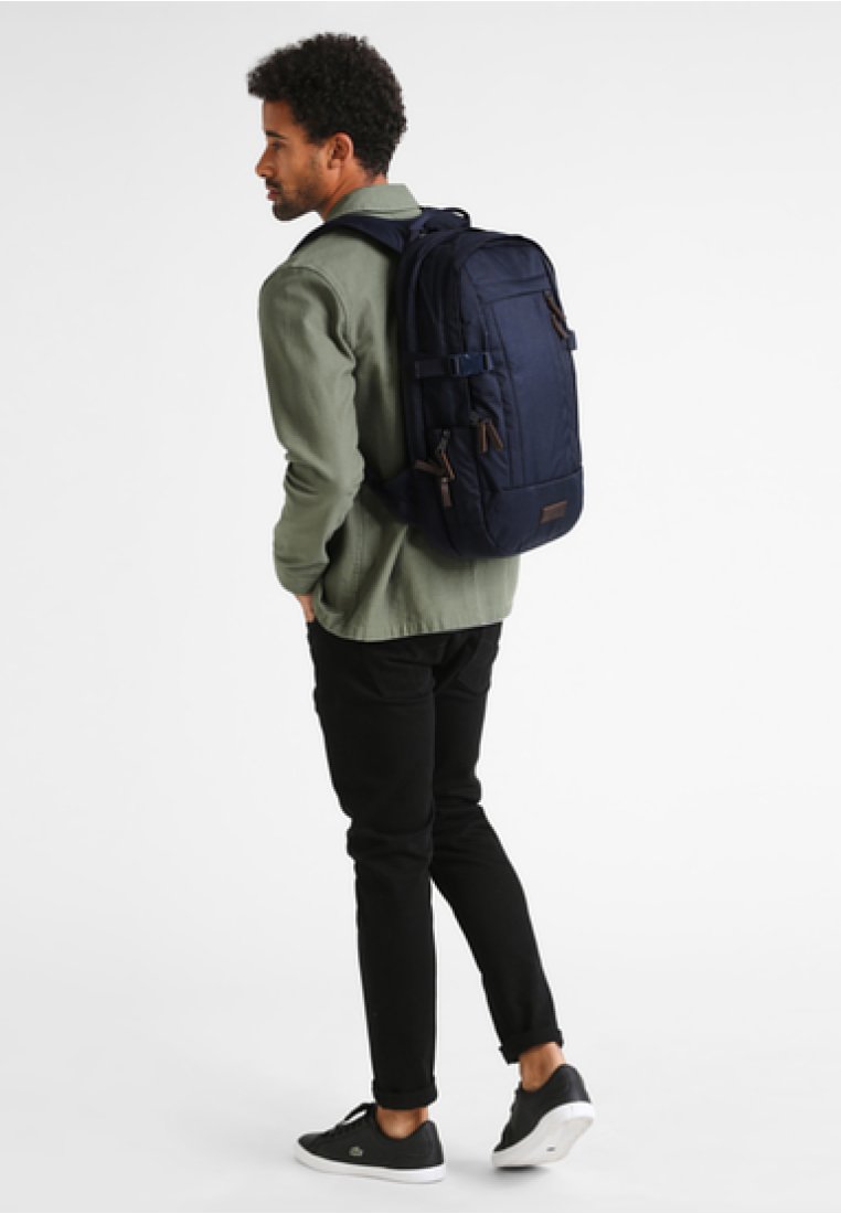 eastpak extrafloid
