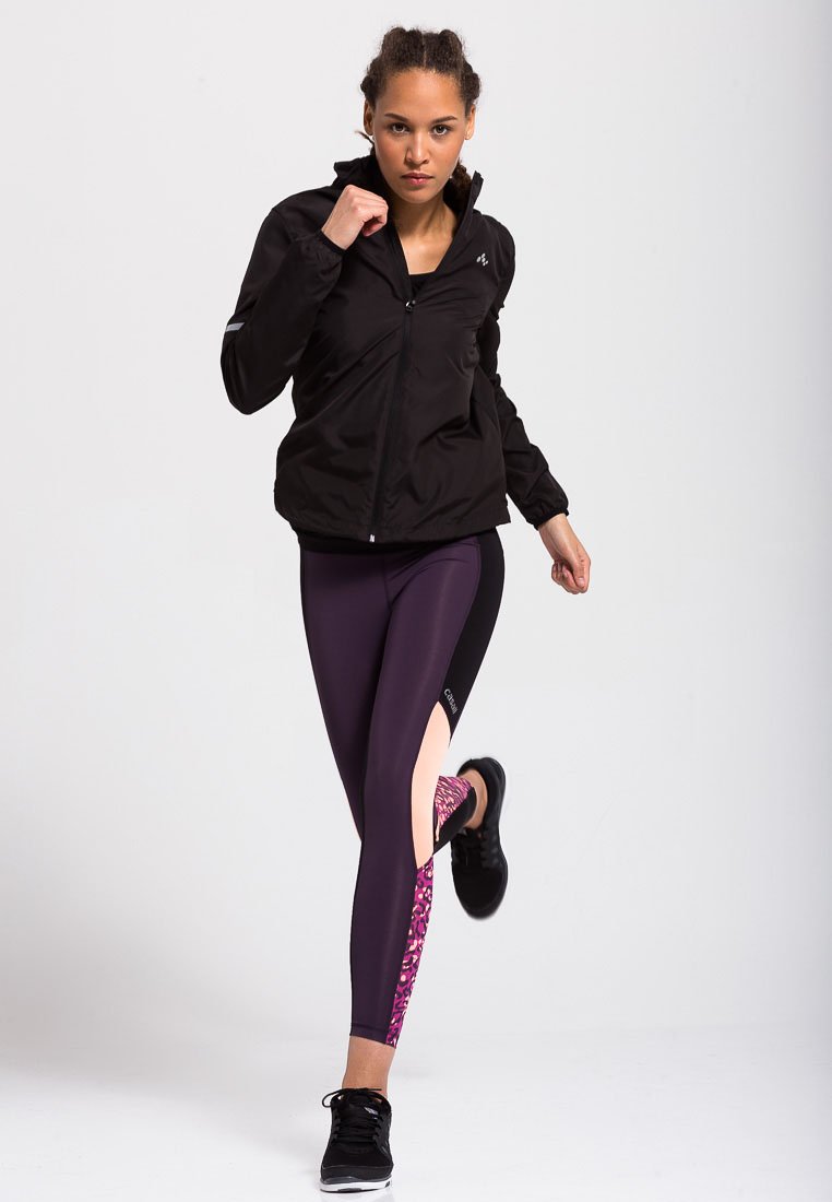 ONLY Play ONPHAYLEY - Veste de running - black