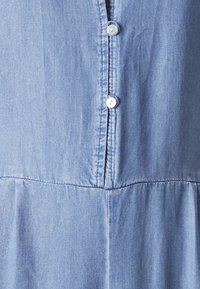 ONLY ONLMIA PEMA WIDE - Kombinezon - light blue denim