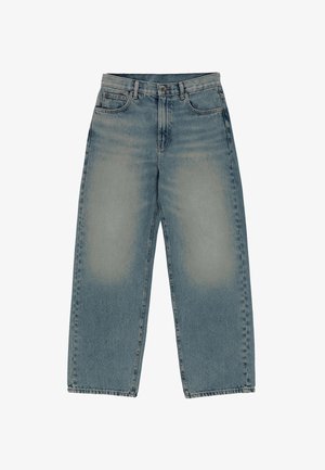 Lys blå høytlivsjeans med falmet vask, vid bukseben-design, fem lommer og lukking med metallknapp. Bomullsdenimstoff.