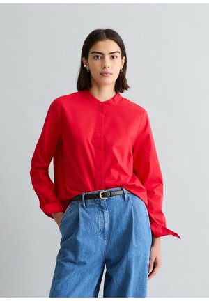 MIT FALTEN-DETAIL REGULAR - Chemisier - carmine red